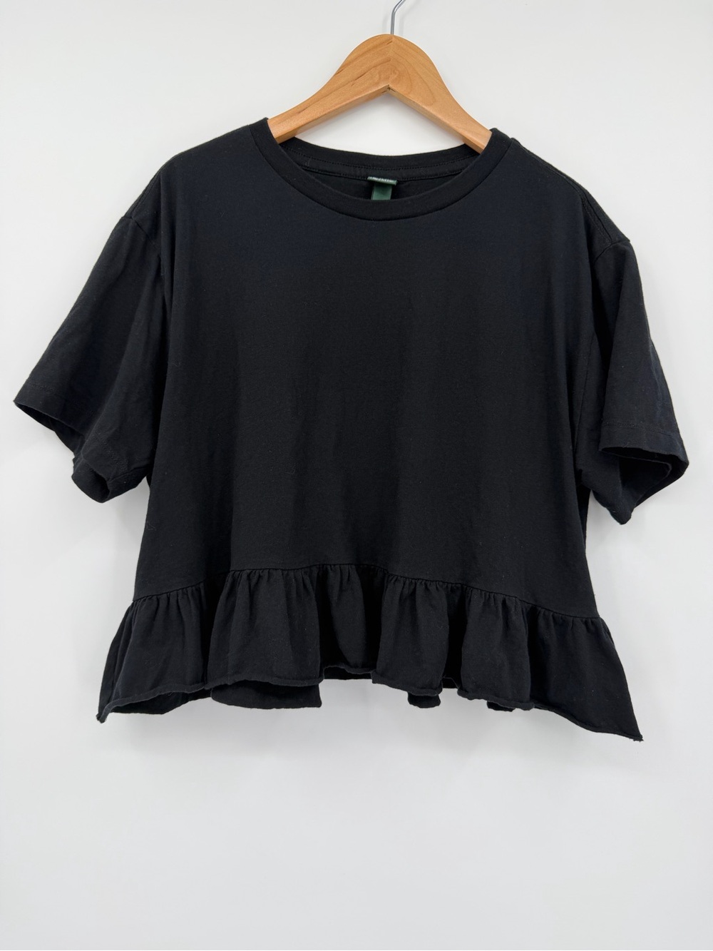 Black 100% Cotton Ruffle-Hem Peplum Women's Tee